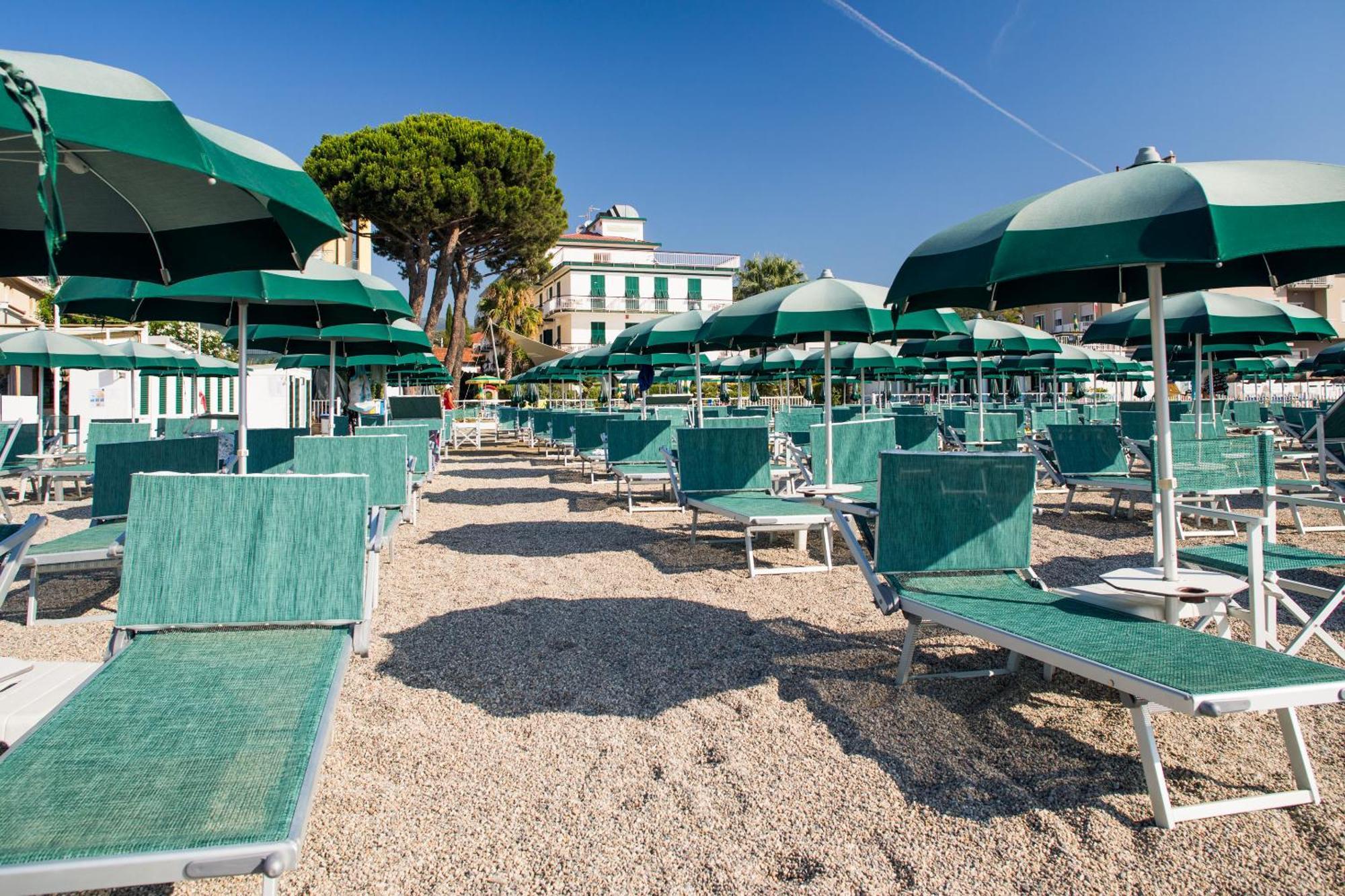 Hotel Gabriella Diano Marina Eksteriør bilde