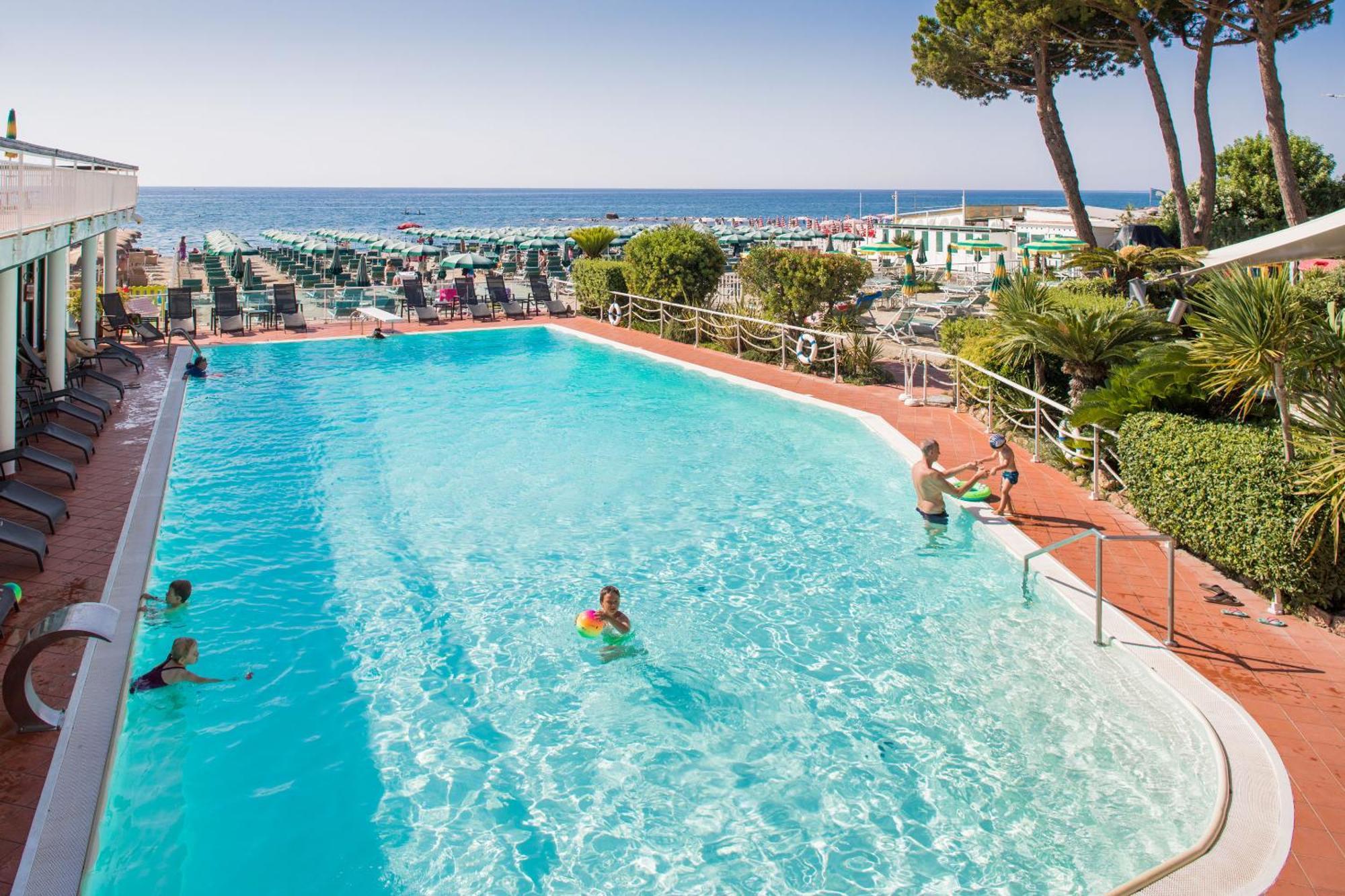 Hotel Gabriella Diano Marina Eksteriør bilde