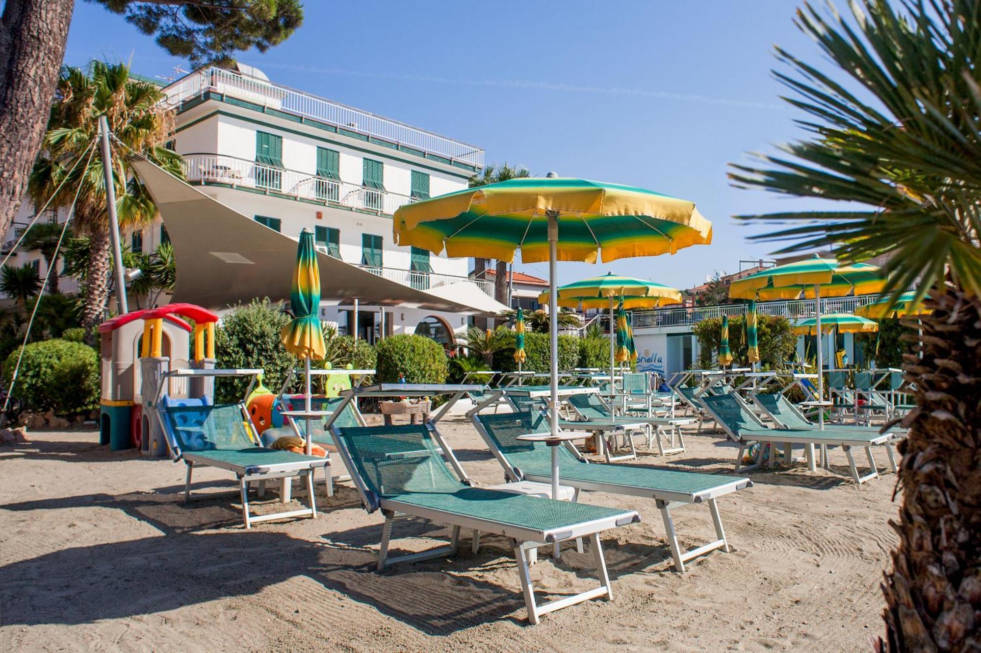 Hotel Gabriella Diano Marina Eksteriør bilde