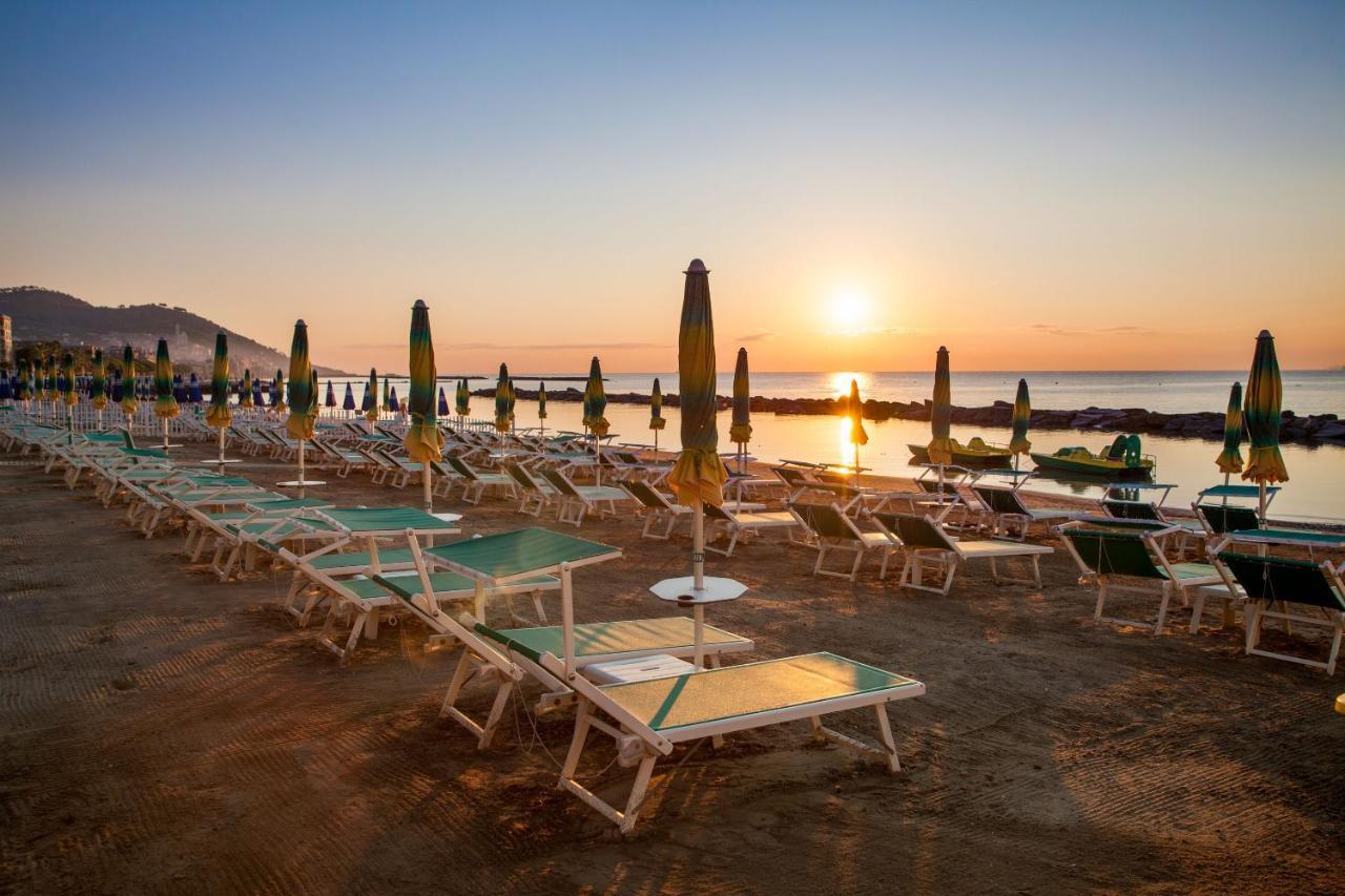 Hotel Gabriella Diano Marina Eksteriør bilde